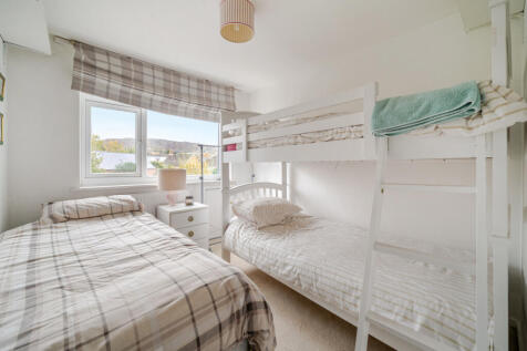 1373578-3-690375e...