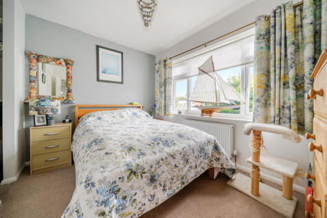 1373578-9-6903769...