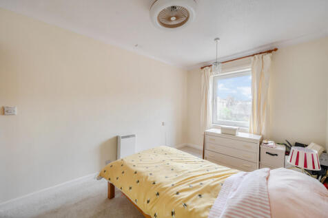 1372586-18-6900a3...