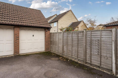 1376144-4-690e221...