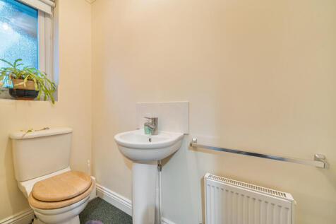 1381987-15-691753...