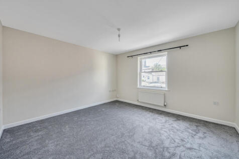 1318057-15-685d54...