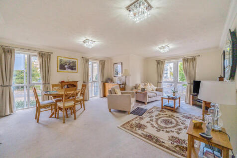 1359515-11-68d2df...