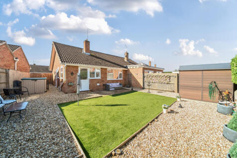 1359342-5-68da62d...