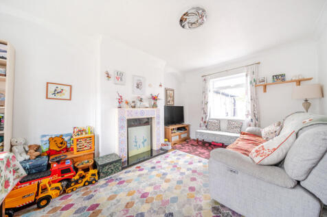 1361189-15-68efb9...