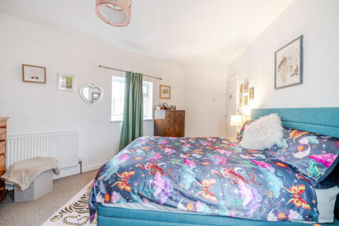 1361189-18-68efb9...