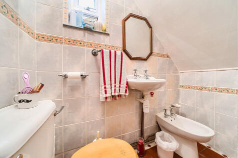 1365464-11-68ee67...