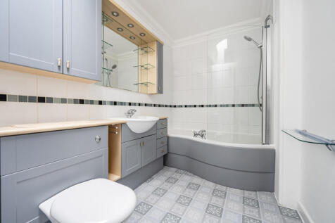 1369081-3-68ee45e...