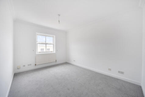 1369081-7-68ee460...