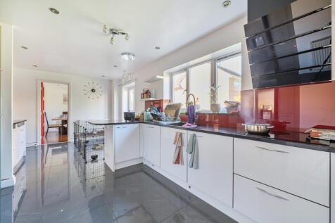 1371593-13-68fb8f...