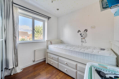 1371593-3-68fb8ec...