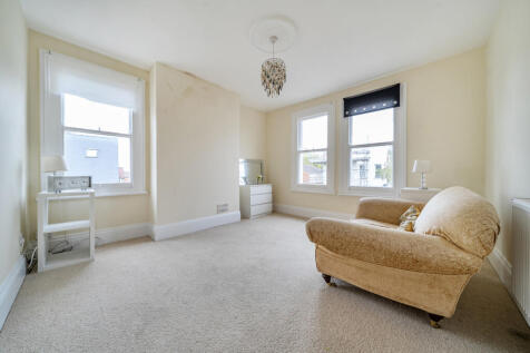 1359726-6-68e7c24...