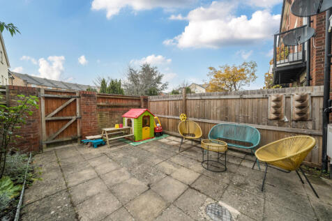 1375254-11-69038d...