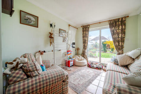 1375017-15-690ca1...