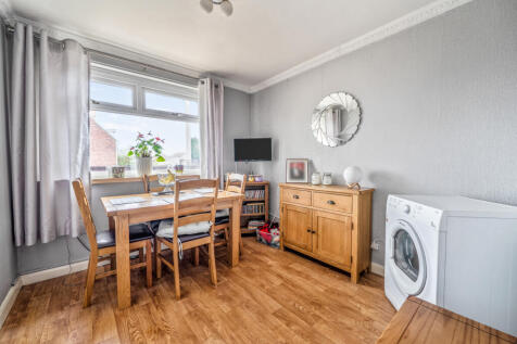 1375967-12-690e20...