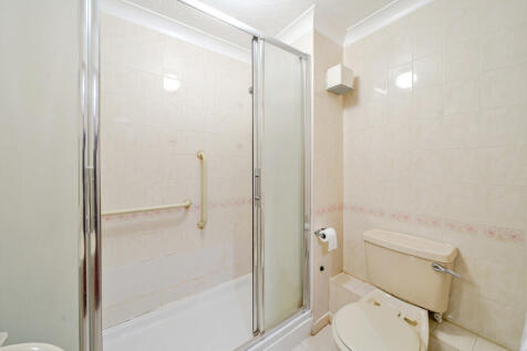 1371589-15-68f766...