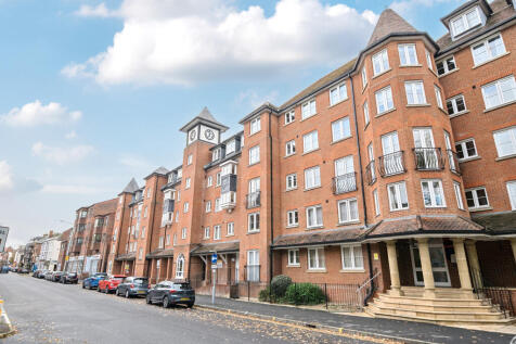 1371589-3-68f7654...