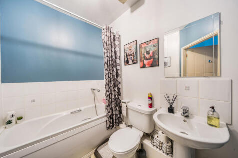 1375970-8-690e064...