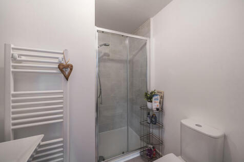 1377012-16-691225...