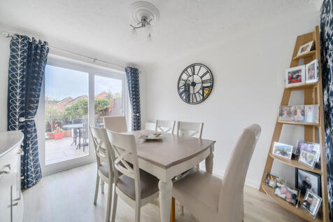 1380728-15-691338...