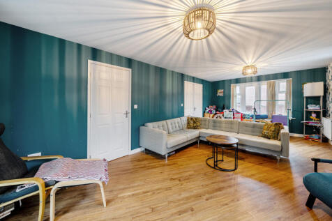 1374512-6-69172d3...