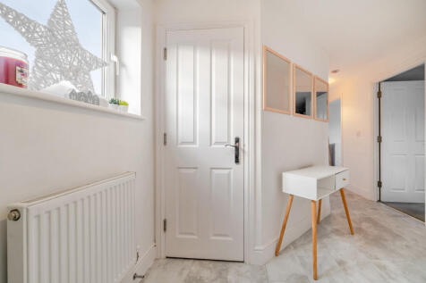 1382671-3-691d9ae...