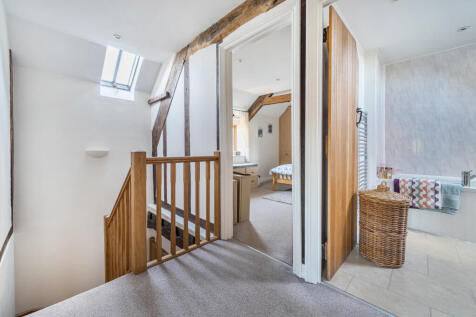 1384815-19-6925c1...