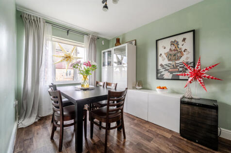 1394564-8-6949422...