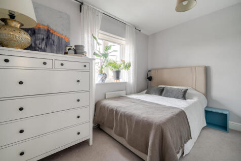 1394564-18-694943...