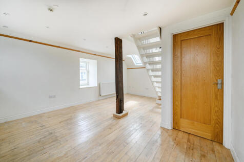 13-6821d5db1402f-...