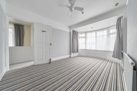 1361586-5-68dd4de...