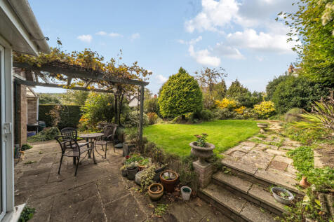 1355338-9-68d3f27...