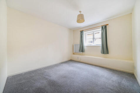 1365521-9-68ef6ed...