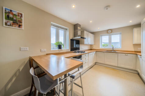 1366056-9-68ee62d...