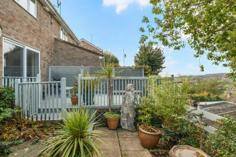 1370017-5-68f8f71...