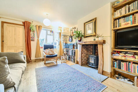 1371215-12-68f8f9...