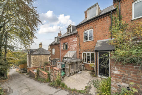 1371215-2-68f8f8e...