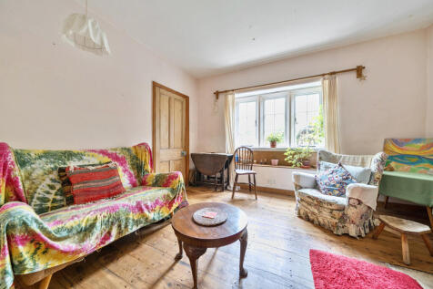 1360958-12-68e904...