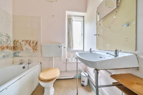 1360958-4-68e9039...