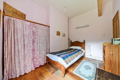 1360958-3-68e9038...