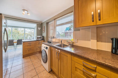 1376853-10-690dcd...