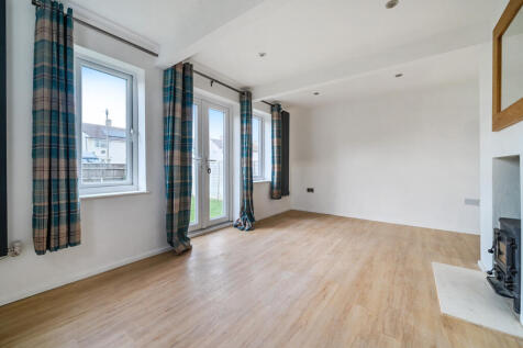 1374044-9-690c7f0...