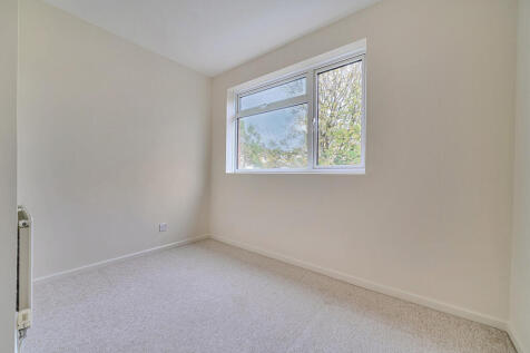 1374642-10-690a29...