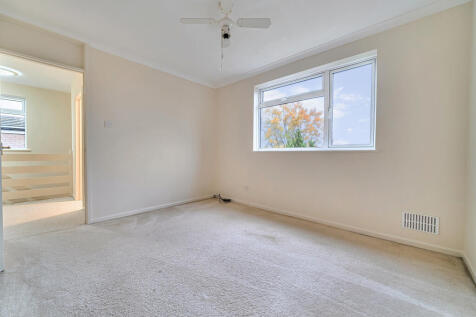 1374642-14-690a29...