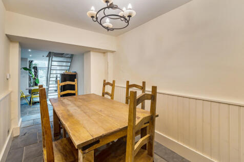 1372510-7-6911ea7...