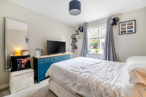 1375434-11-690c88...