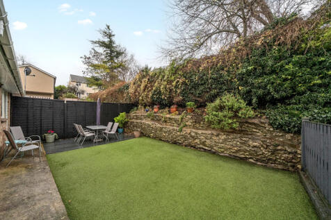 1386626-4-693ff86...