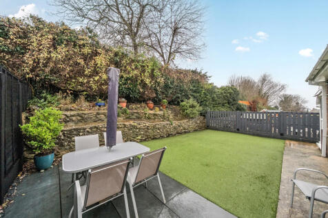 1386626-5-693ff86...