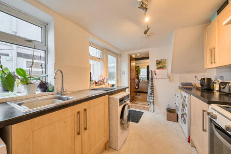 1376883-6-6911e03...