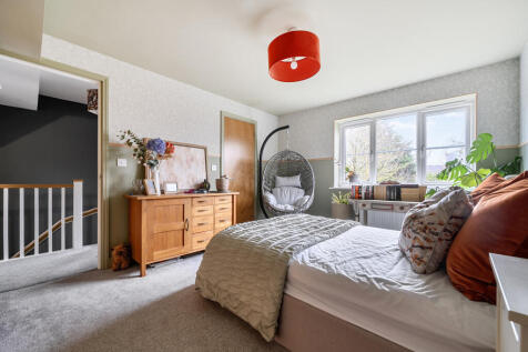 1383439-17-692476...